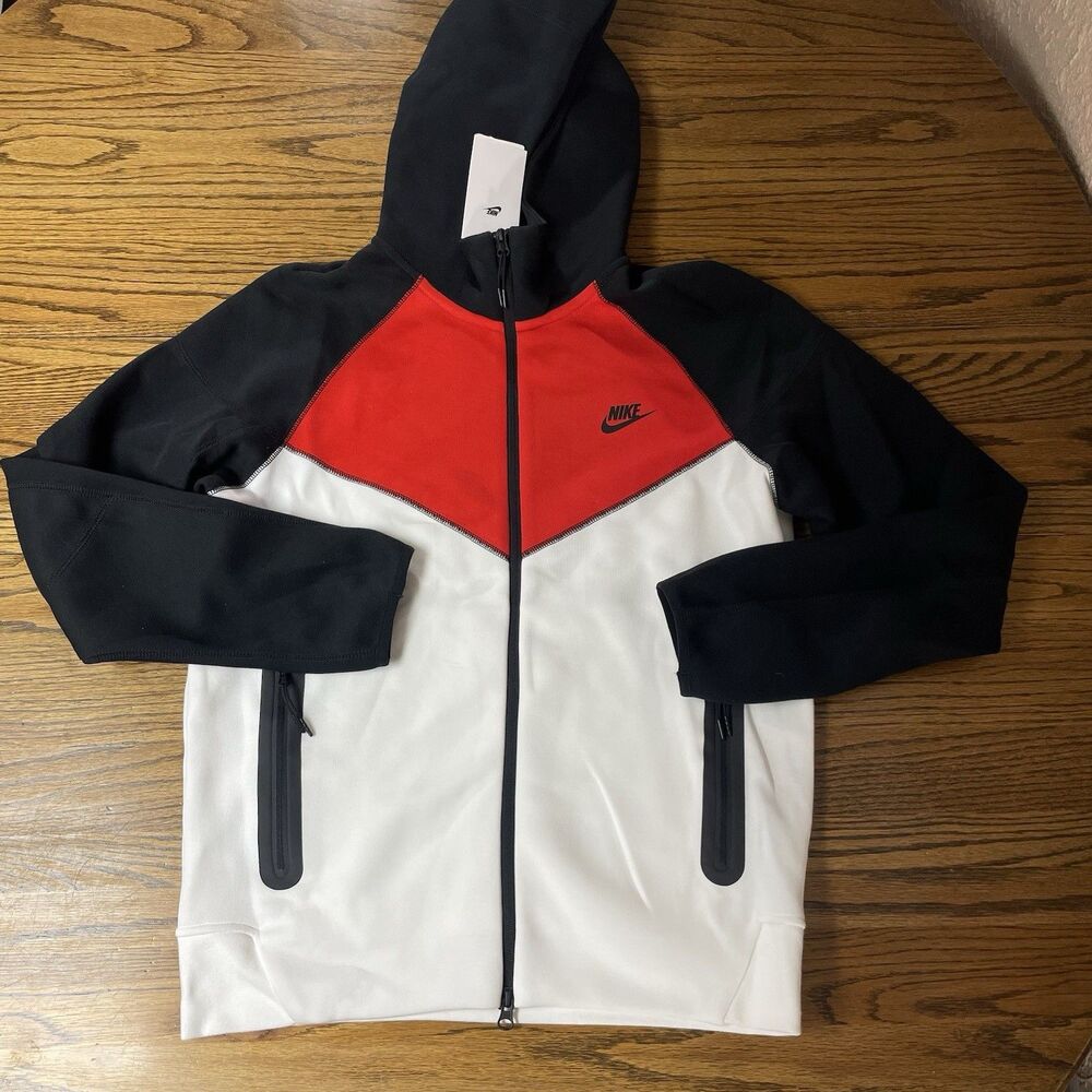 Nike Tech Fleece Full-Zip Hoodie White Red Black FZ4709-100 Men’s Size Medium